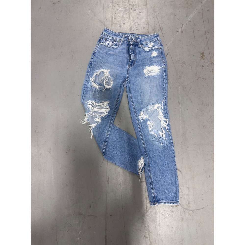 American Eagle Mom Jeans Blue Distressed High Waisted Denim Size 00 Short